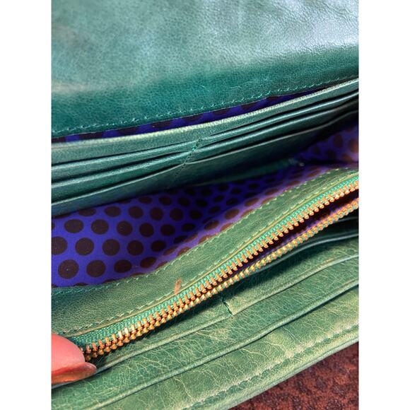 Rebecca Minkoff wallet on a chain - Picture 6 of 11